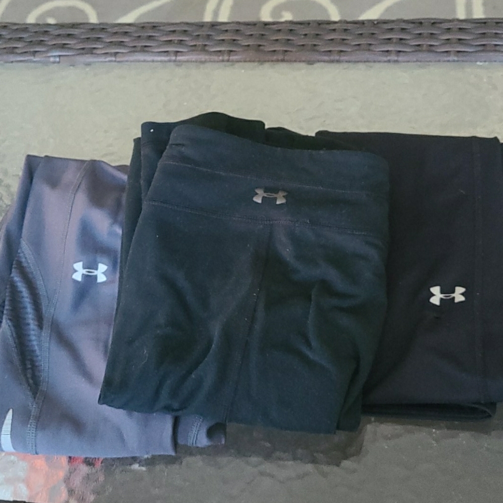 LOT of 3 Under Armor Leggings Large